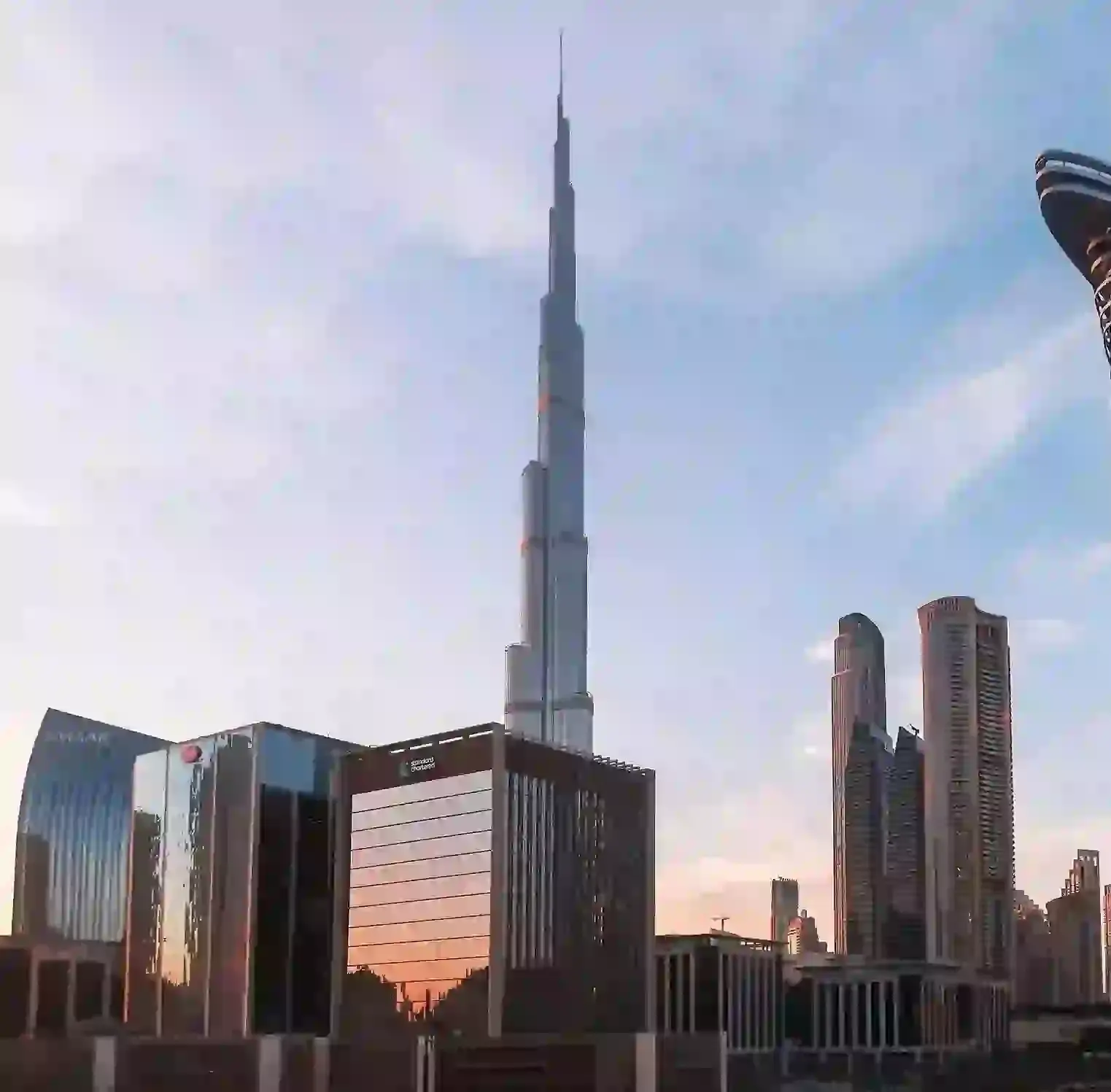 Dubai skyline mobile